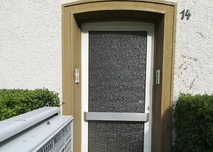 Accommodatie bij particulieren Big Privat 5 Min Walk From Railstation